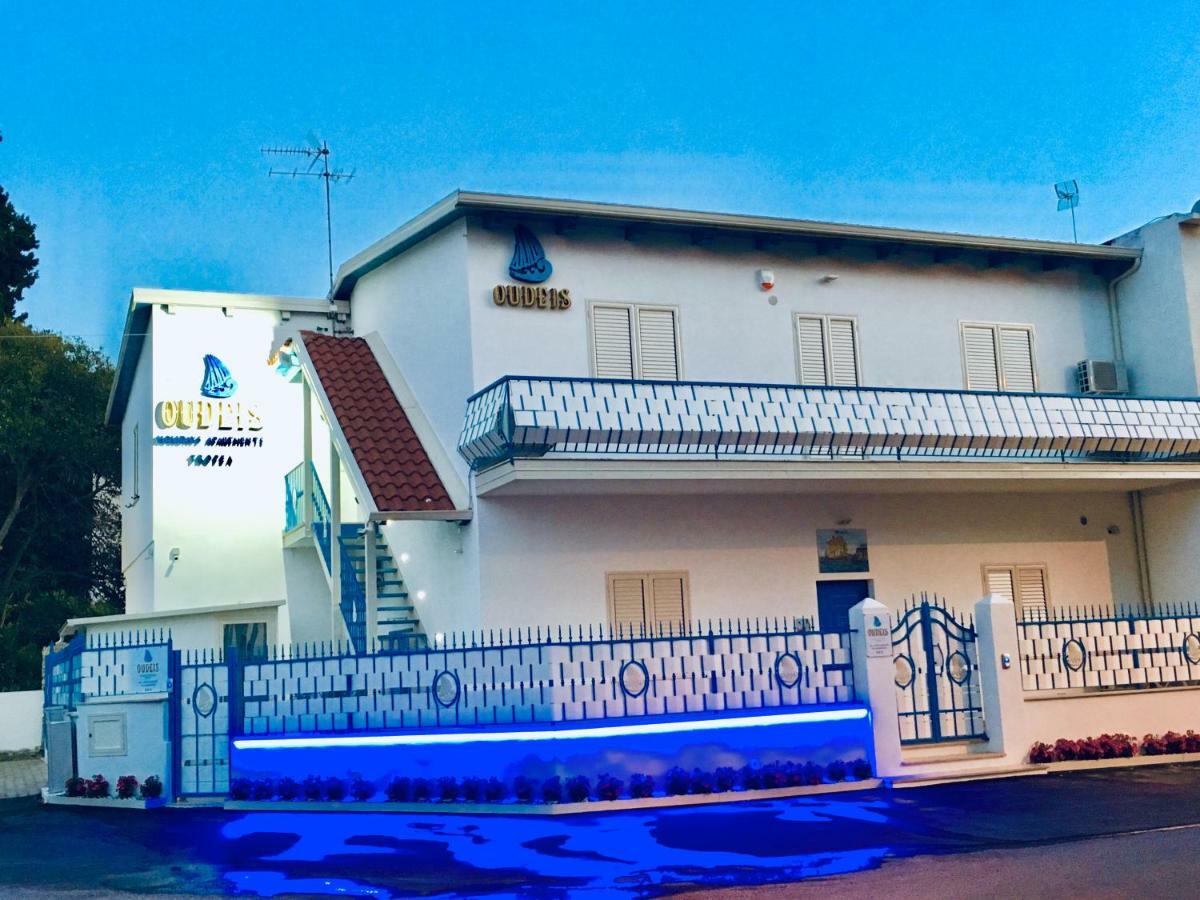 Oudeis Holidays Apartments Tropea Exterior photo